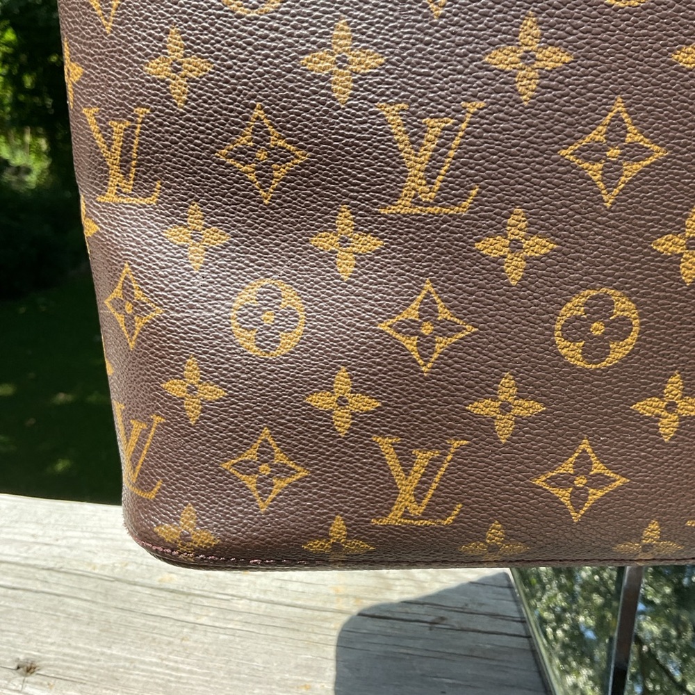 LOUIS VUITTON Luco Monogram Tote Shoulder Bag – EUC ✨ - Picture 4 of 15